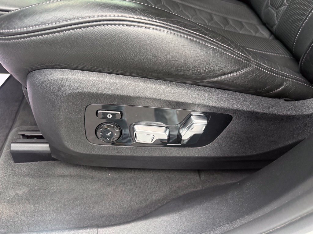 Used 2021 BMW X5 M w/ Executive Package AWD/4WD image 24