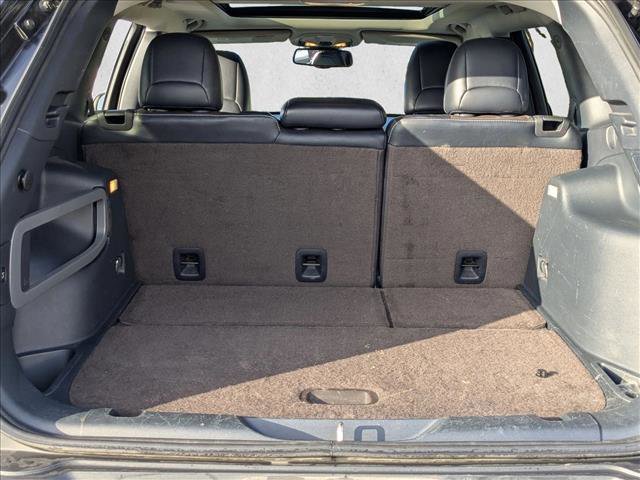 Used 2016 Jeep Cherokee Limited w/ Luxury Group image 6