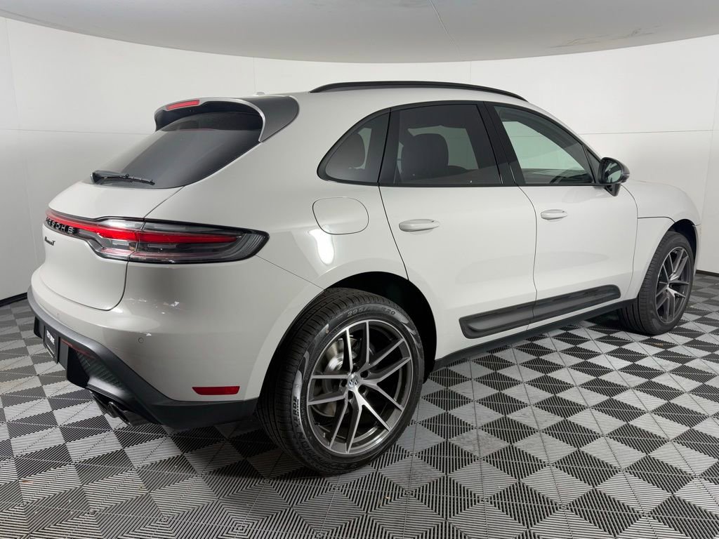 New 2026 Porsche Macan Turbo image 7