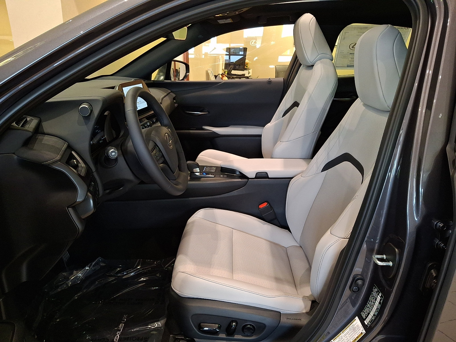 New 2026 Lexus UX 300h AWD image 8