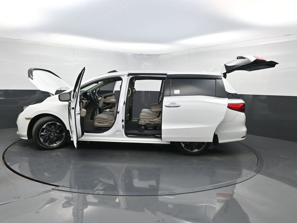 Used 2024 Honda Odyssey Elite image 42