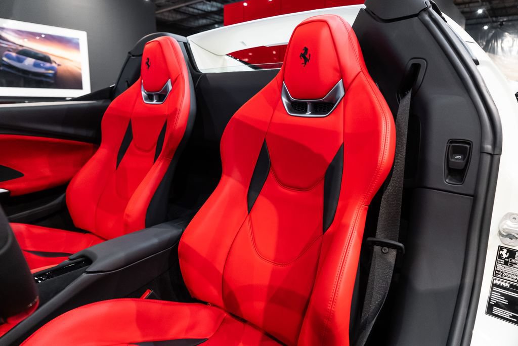 Certified 2025 Ferrari 296 GTS RWD image 4