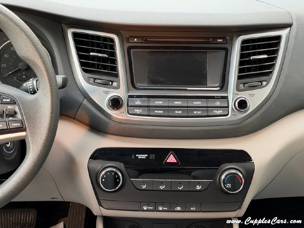 Used 2017 Hyundai Tucson SE w/ SE Popular Package 02 AWD/4WD image 16
