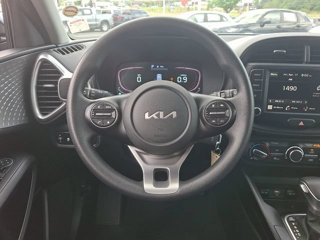 Used 2024 Kia Soul LX w/ Option Group 015 FWD image 19