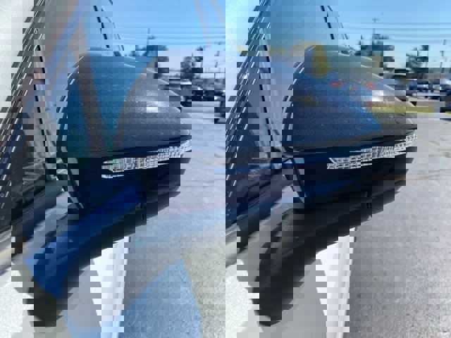 New 2025 Volkswagen Tiguan SE R-Line image 12