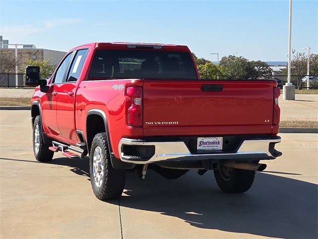 Used 2021 Chevrolet Silverado 2500 LT w/ Convenience Package image 6