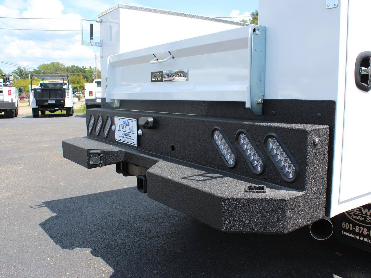 Used 2025 Ford F350 XLT AWD/4WD image 14
