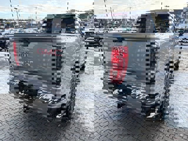 New 2026 GMC Sierra 1500 Elevation image 8