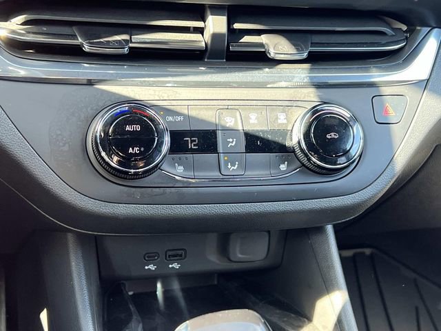 Used 2025 Buick Envista Preferred w/ Convenience I Package image 26