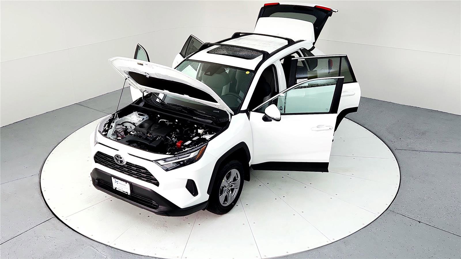 Certified 2023 Toyota RAV4 XLE w/ Convenience Package AWD/4WD image 18