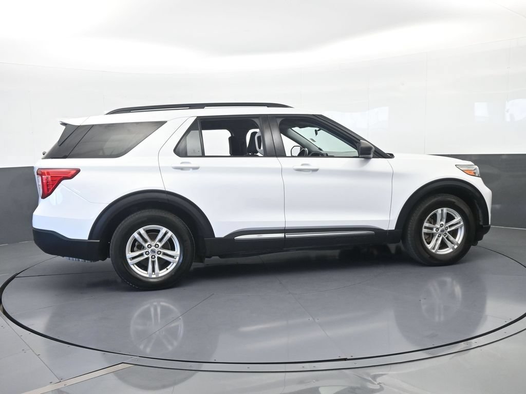 Used 2020 Ford Explorer XLT RWD image 7