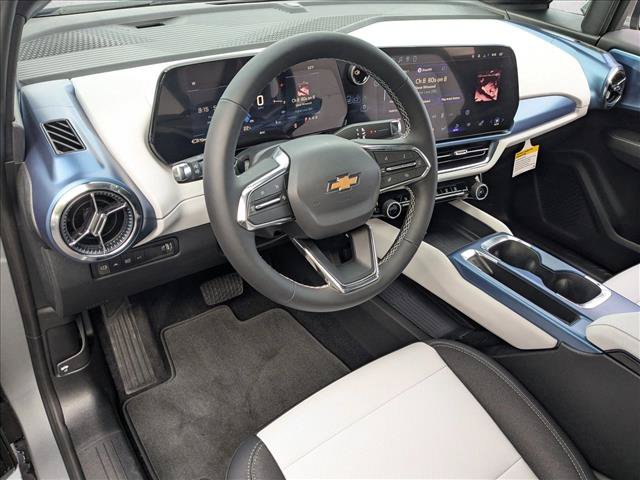 New 2026 Chevrolet Equinox EV LT FWD image 3