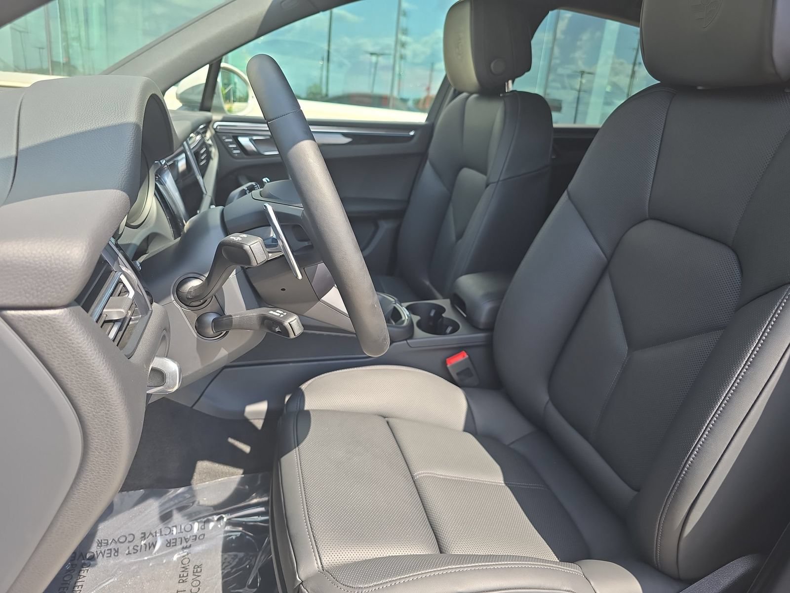 New 2026 Porsche Macan S AWD/4WD image 5