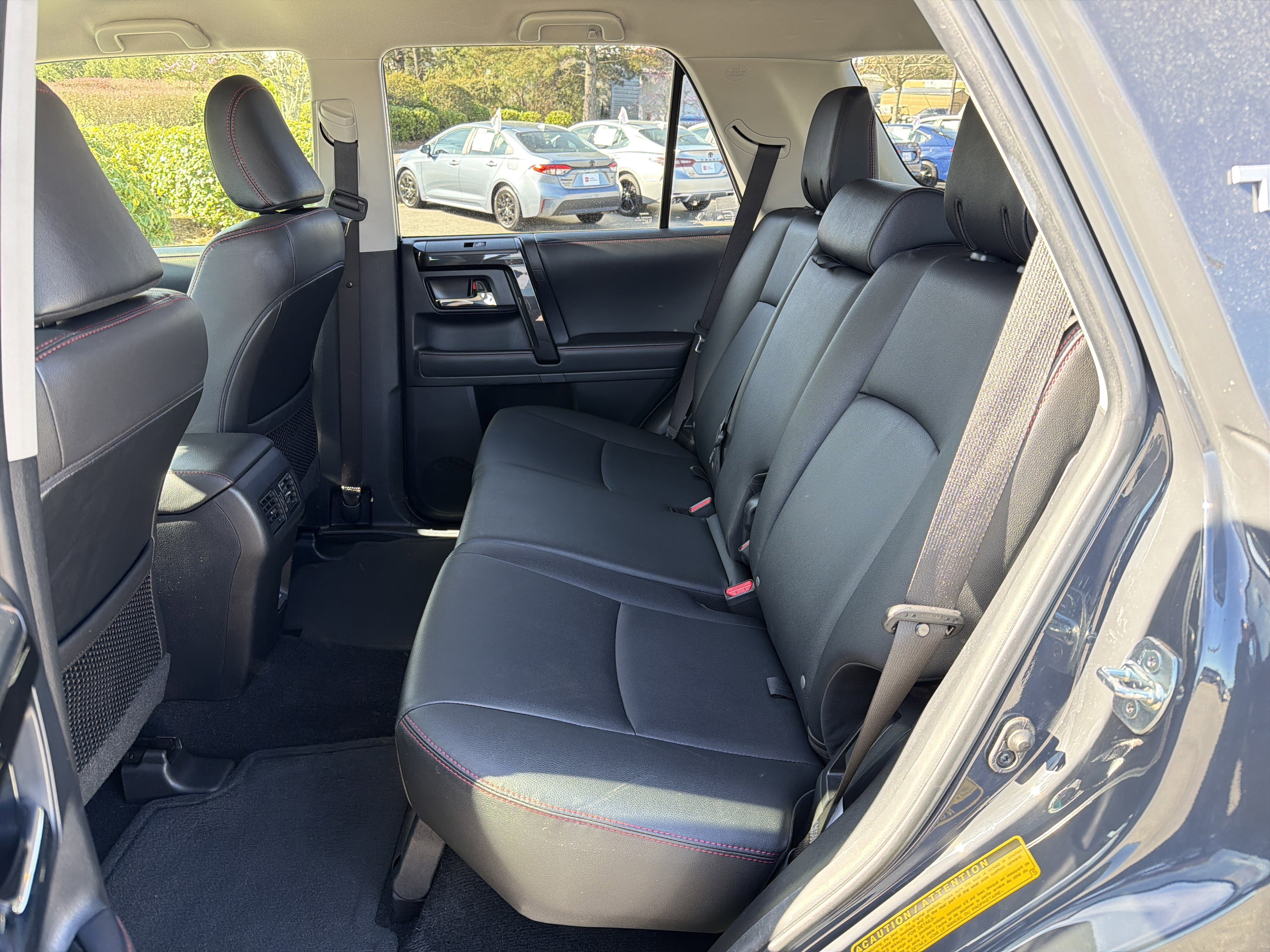 Certified 2024 Toyota 4Runner TRD Off-Road Premium image 33