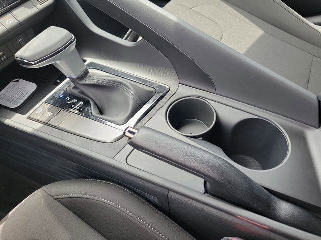 New 2026 Hyundai Elantra Sport FWD image 16