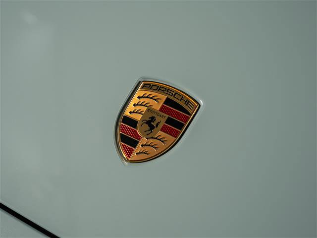 Certified 2025 Porsche 911 Carrera GTS RWD image 14