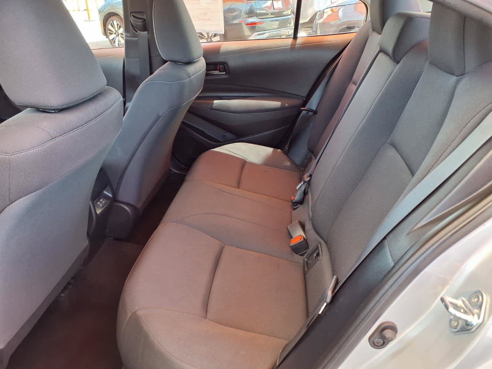 Used 2024 Toyota Corolla LE FWD image 11