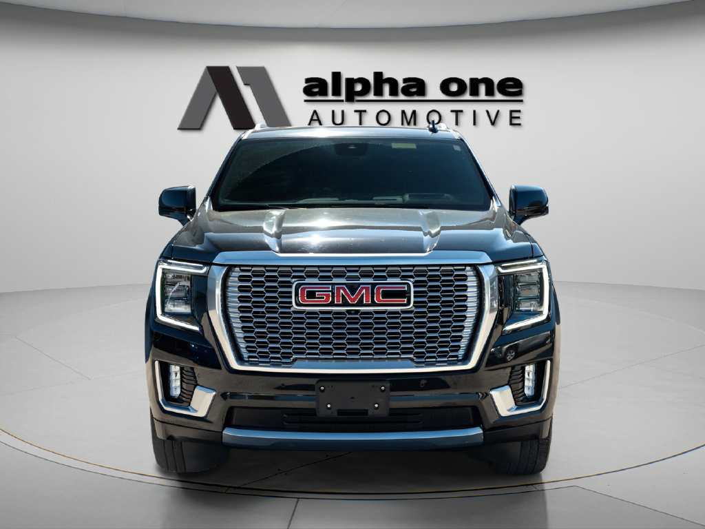 Used 2024 GMC Yukon XL Denali w/ Denali Reserve Package RWD image 2