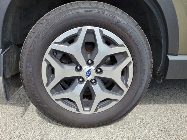 Used 2022 Subaru Forester Premium image 7