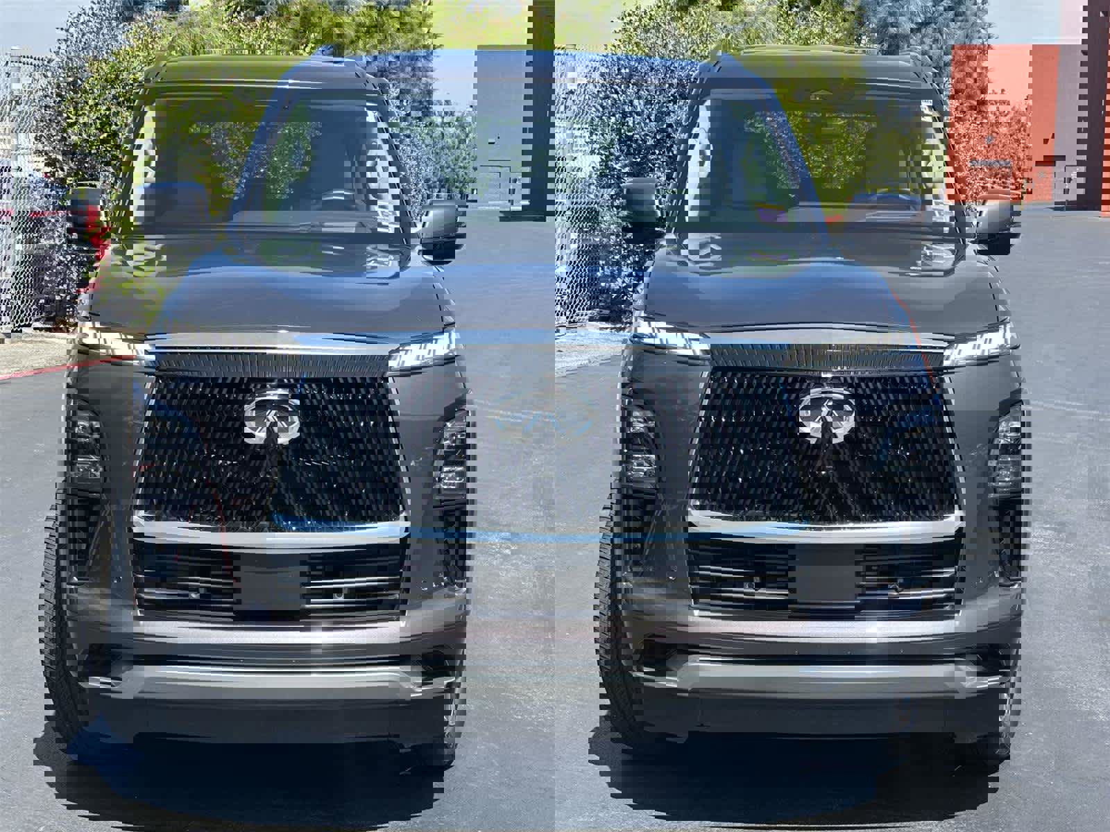 Used 2025 INFINITI QX80 Luxe image 6