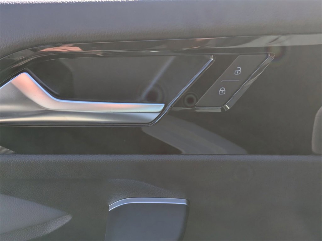 New 2026 Volkswagen Jetta SEL image 11