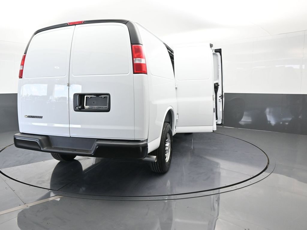 New 2025 Chevrolet Express 2500 w/ Driver Convenience Package image 65