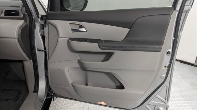 Used 2016 Honda Odyssey EX-L image 23