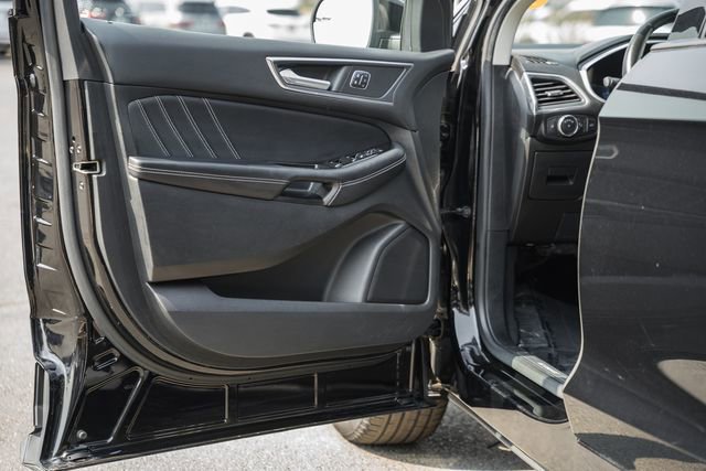 Used 2017 Ford Edge Sport image 37