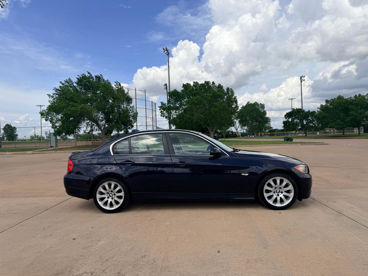 Used 2008 BMW 335xi Sedan AWD/4WD image 29