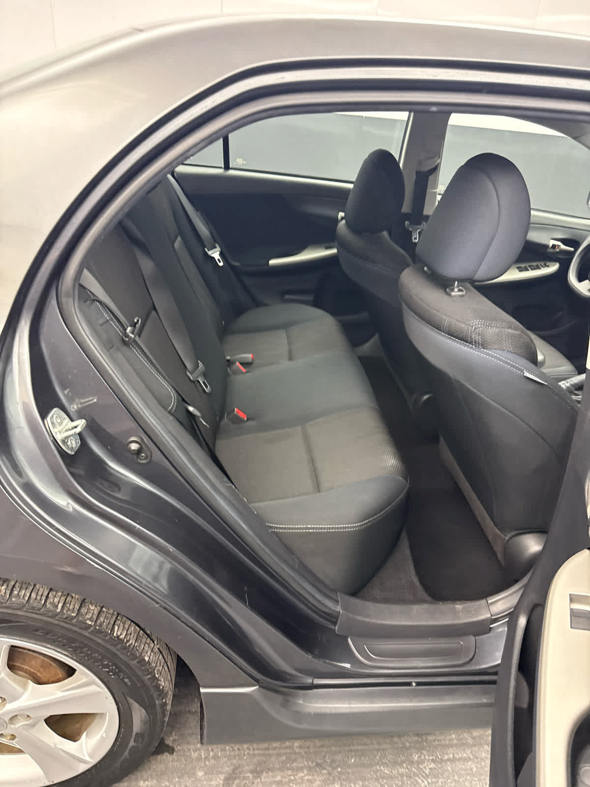 Used 2012 Toyota Corolla S FWD image 38