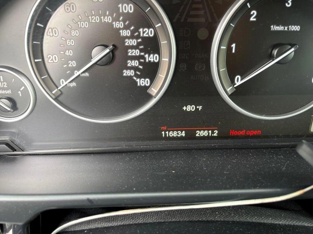 Used 2015 BMW X5 xDrive35d image 11