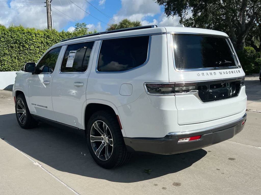 Used 2022 Jeep Grand Wagoneer Series I AWD/4WD image 5