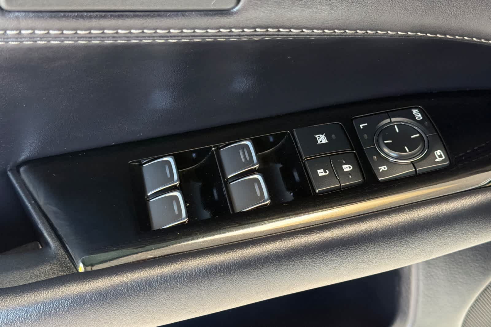 Used 2018 Lexus GS 350 F Sport AWD/4WD image 13