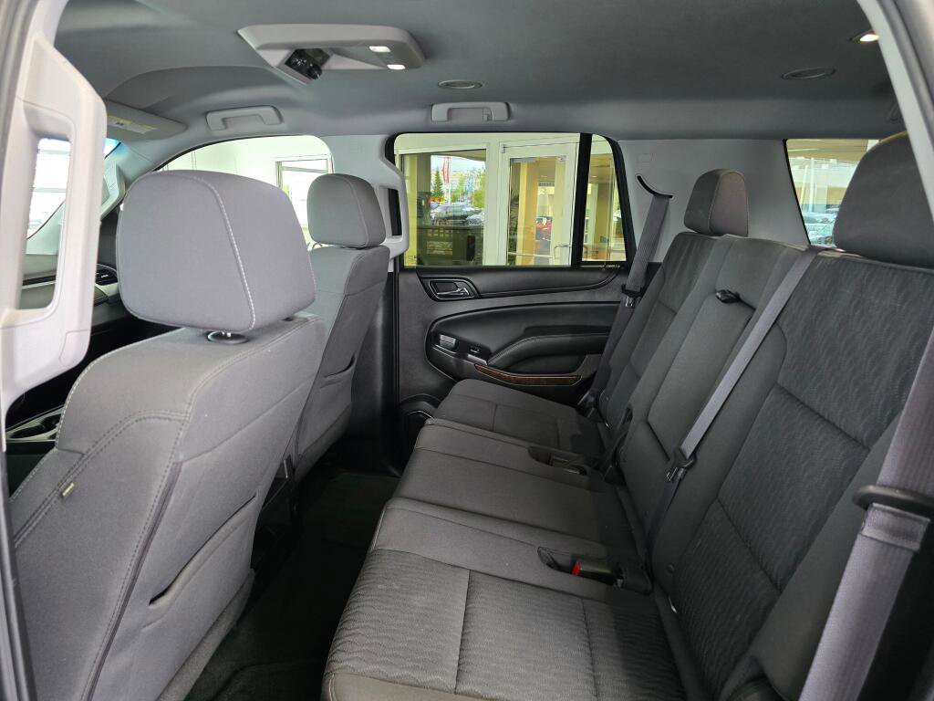 Used 2016 Chevrolet Tahoe LS AWD/4WD image 35