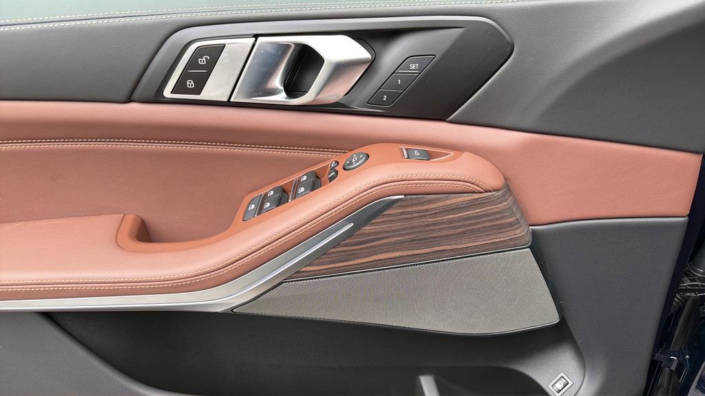 New 2026 BMW X5 M60i AWD/4WD image 20