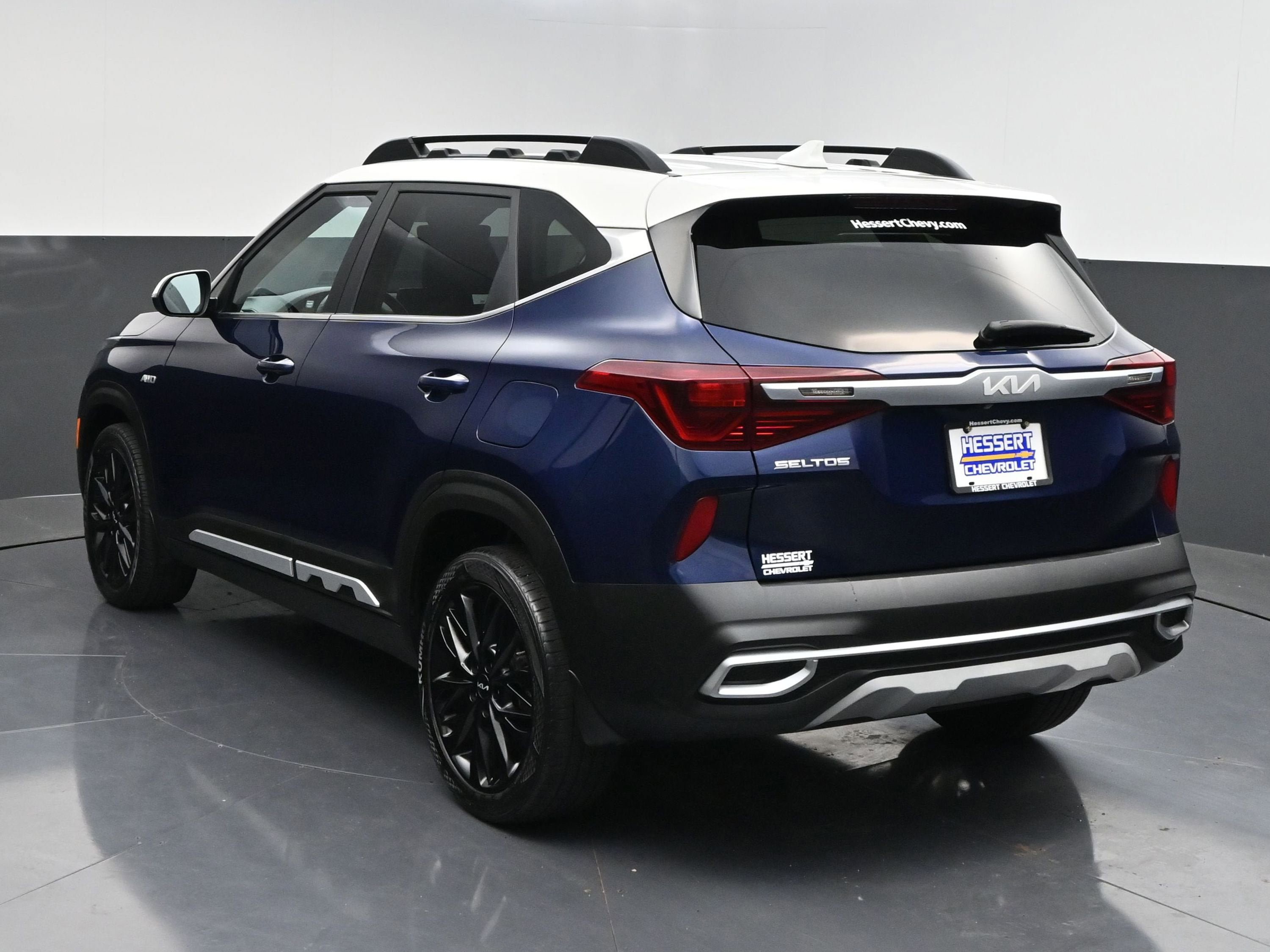 Used 2022 Kia Seltos Nightfall Edition AWD/4WD image 5