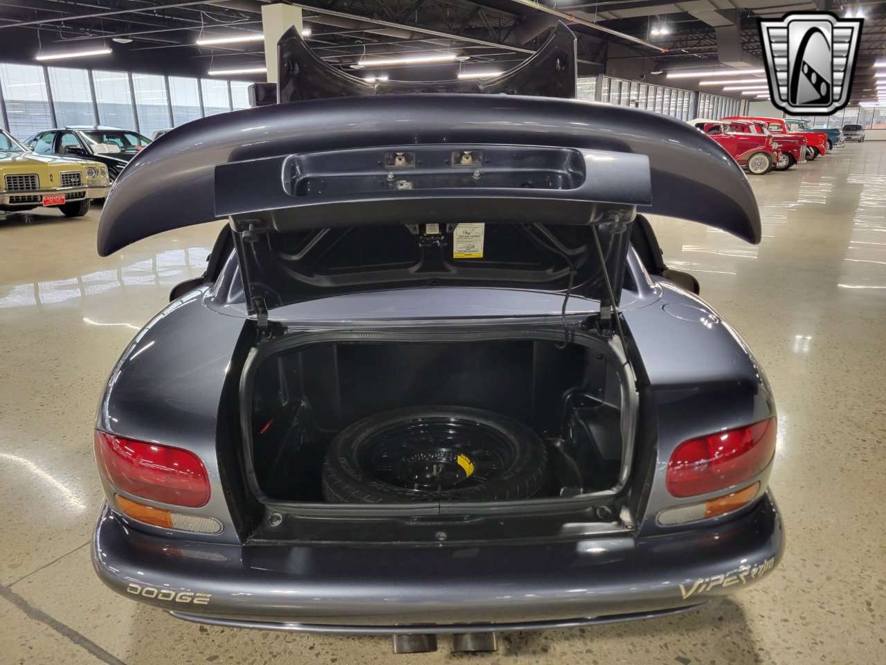 Used 2000 Dodge Viper RT/10 image 21