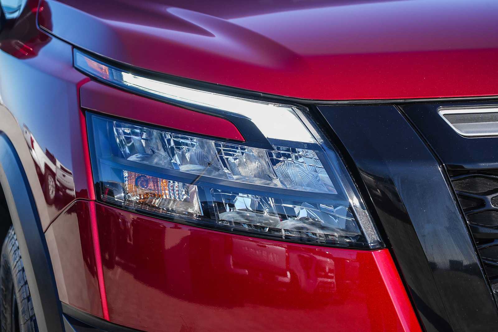 Used 2024 Nissan Pathfinder Rock Creek AWD/4WD image 4