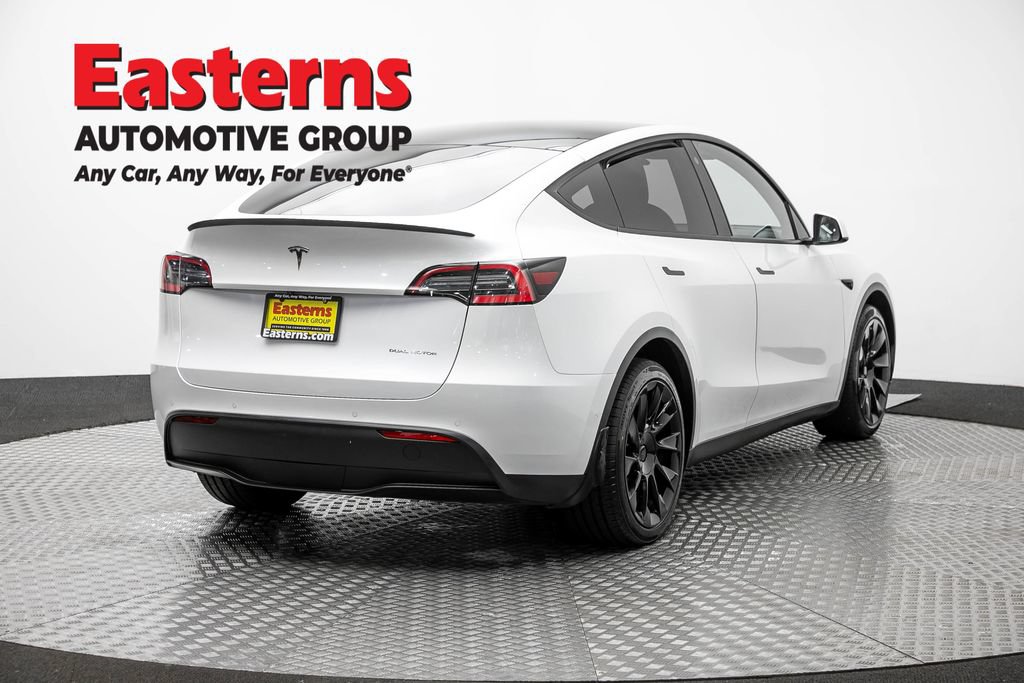 Used 2021 Tesla Model Y Long Range AWD/4WD image 5