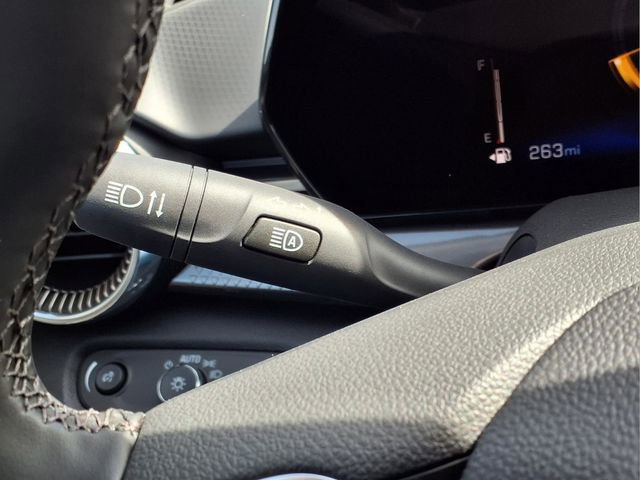 New 2026 Chevrolet Trax ACTIV w/ Driver Confidence Package image 19