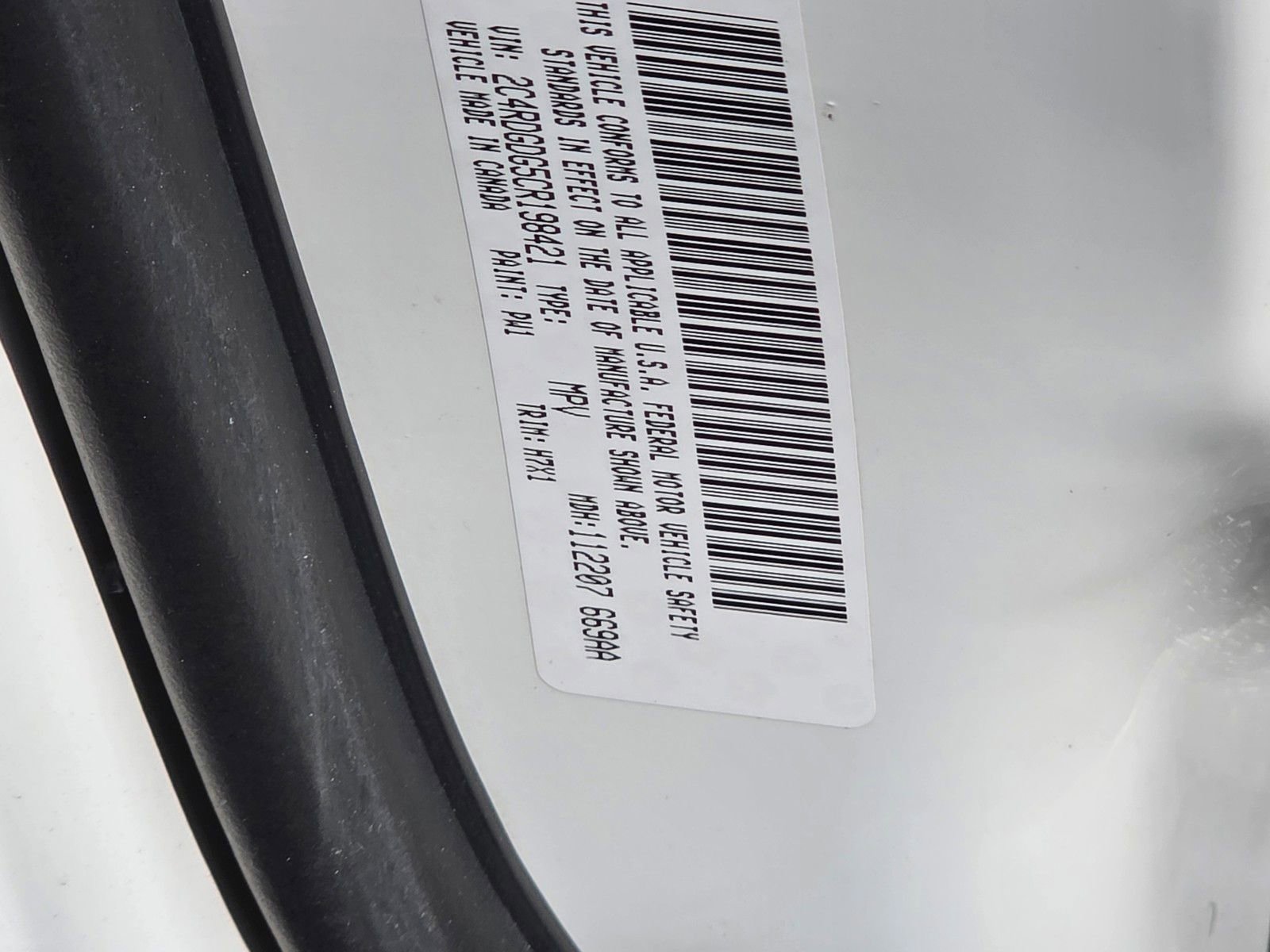 Used 2012 Dodge Grand Caravan Crew FWD image 21