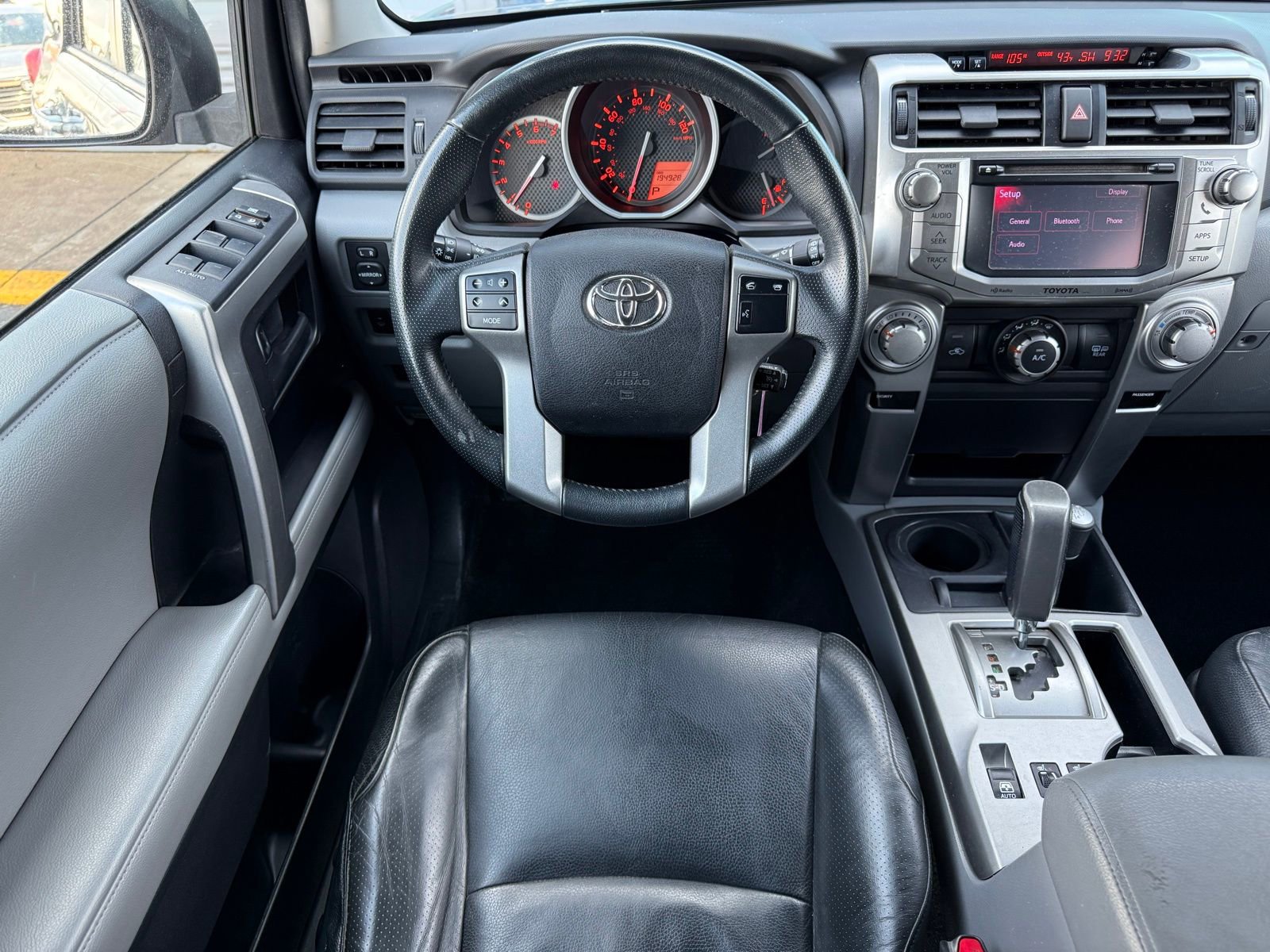 Used 2012 Toyota 4Runner SR5 w/ Premium Pkg w/3rd Row Seat image 25