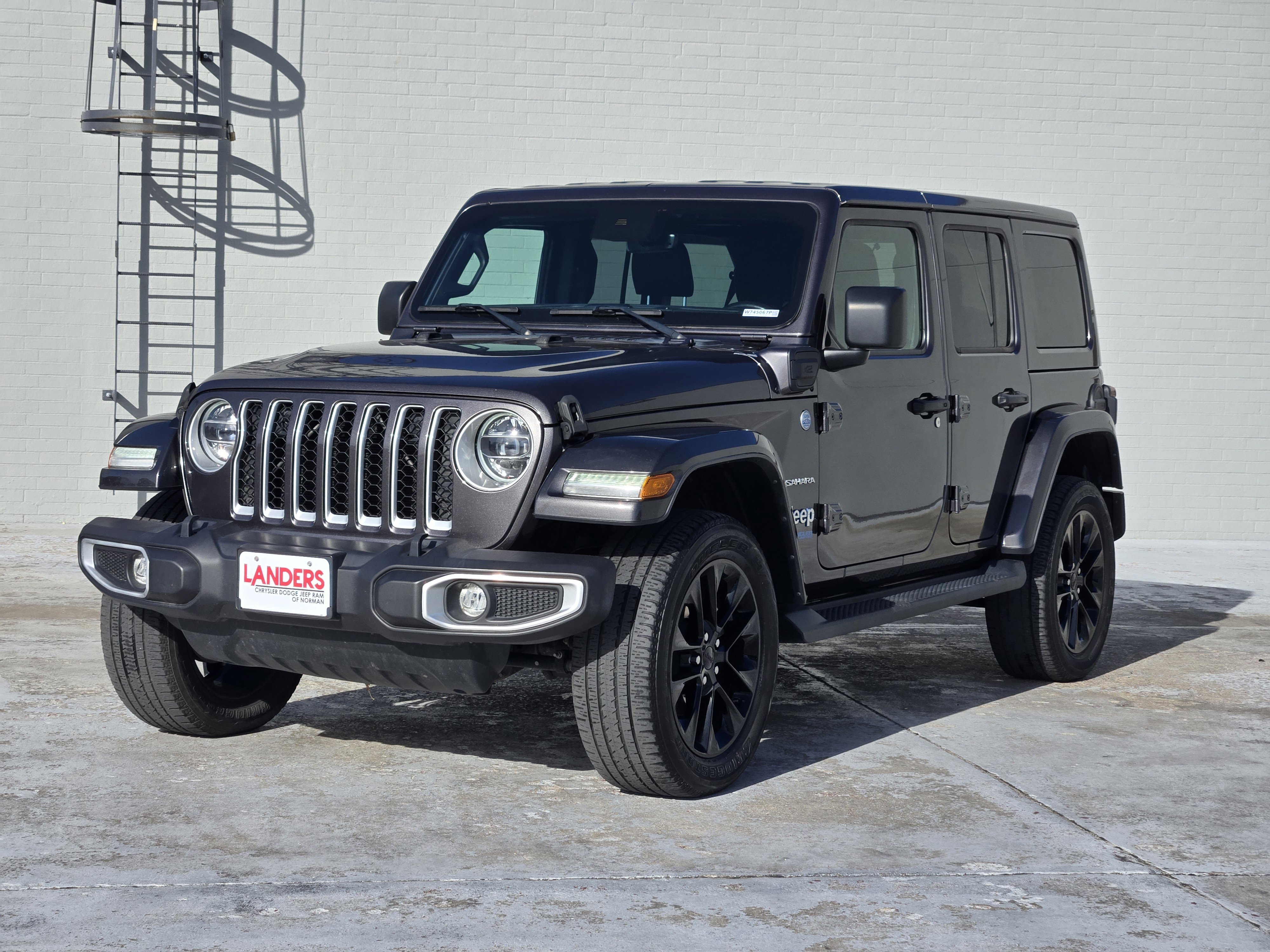 Used 2021 Jeep Wrangler Unlimited Sahara w/ Cold Weather Group image 4