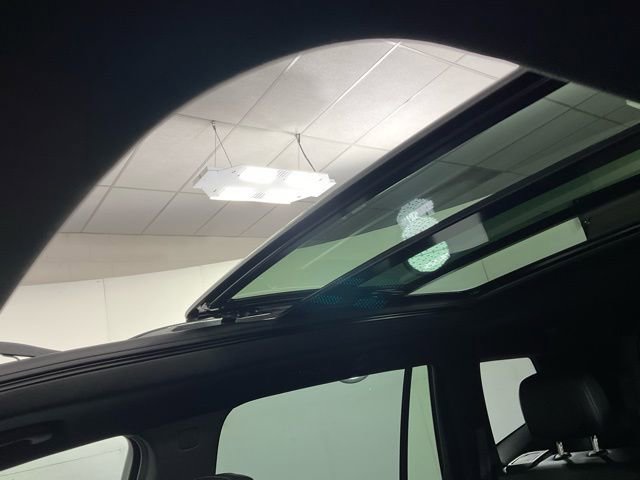 Certified 2023 Cadillac XT6 Sport w/ Technology Package image 16