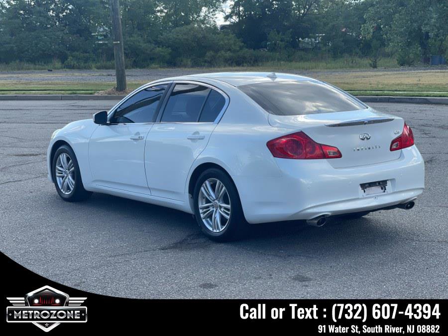 Used 2013 INFINITI G37 Journey w/ Premium Pkg image 5