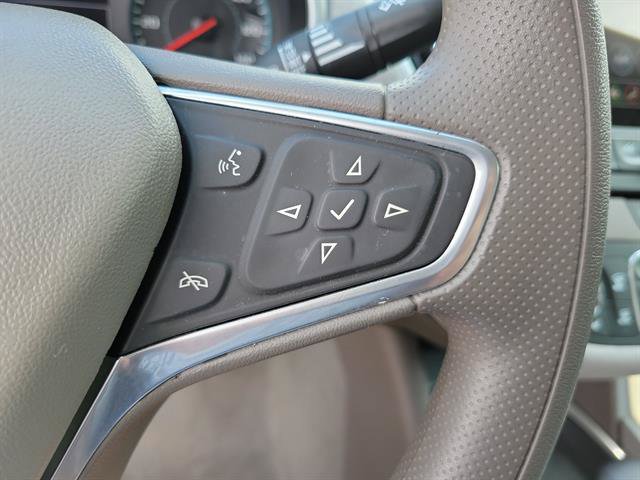 Used 2022 Chevrolet Malibu LT FWD image 24