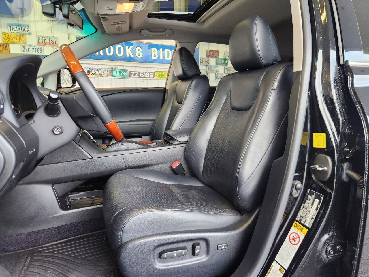 Used 2011 Lexus RX 350 image 6