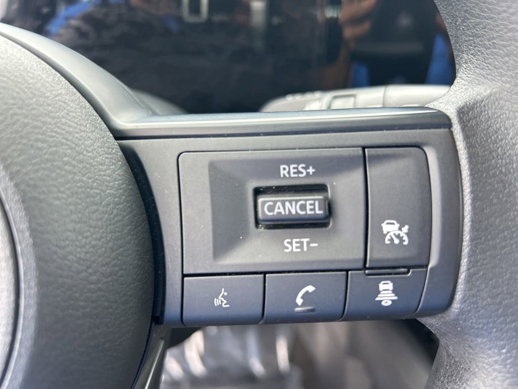 Used 2025 Nissan Kicks S FWD image 39