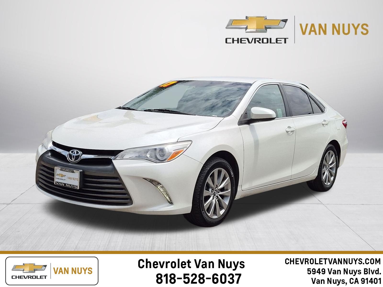 Used 2017 Toyota Camry XLE w/ Convenience Package FWD image 1