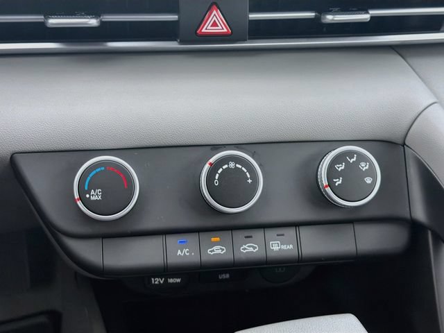 New 2026 Hyundai Elantra SE FWD image 15